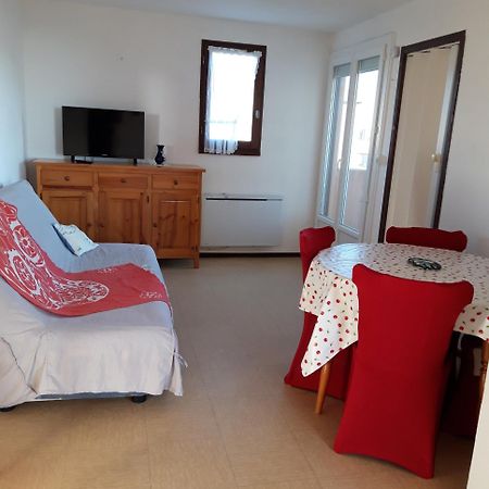 Appt 2 Ou 4 Personnes Avec Piscine, Tennis Et Parking Prive เฟลอรี ภายนอก รูปภาพ